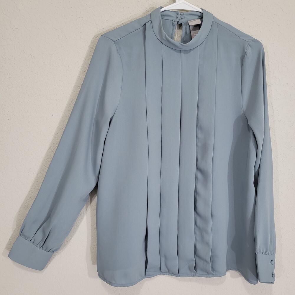 H&M Blouse Womens Medium Blue Pleated Long Sleeve Office Dressy Classic Classic